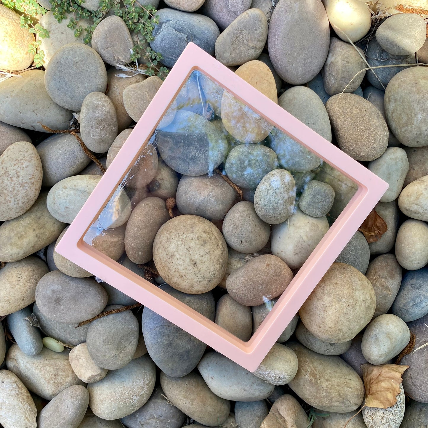 Floating Frames