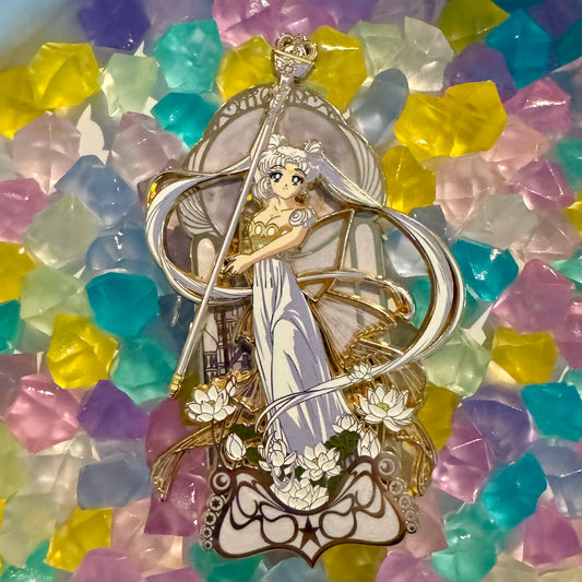 Elegant Nouveau Moon